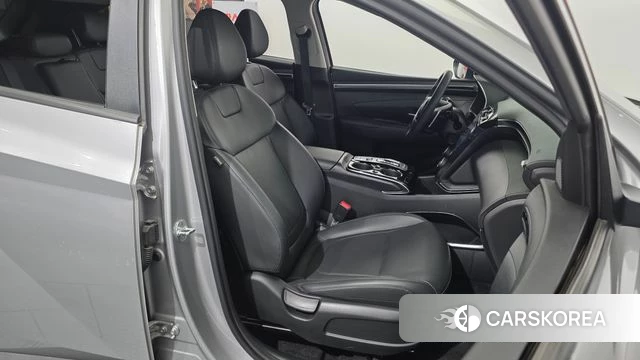 Hyundai Tucson (NX4) 2022 Серебряный из Кореи, фото 3