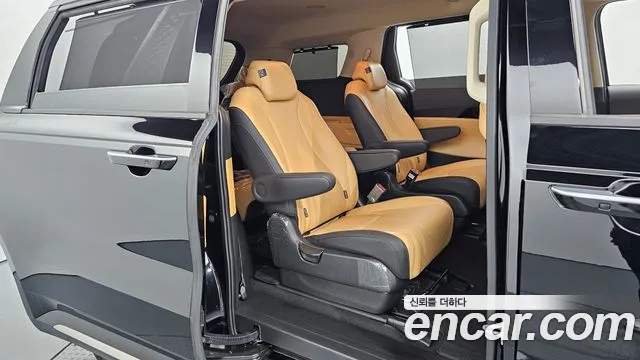 Kia Carnival 4th generation 2023 Черный из Кореи, фото 3