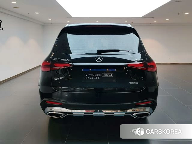 Mercedes-Benz GLC 2025 Черный из Китая, фото 3