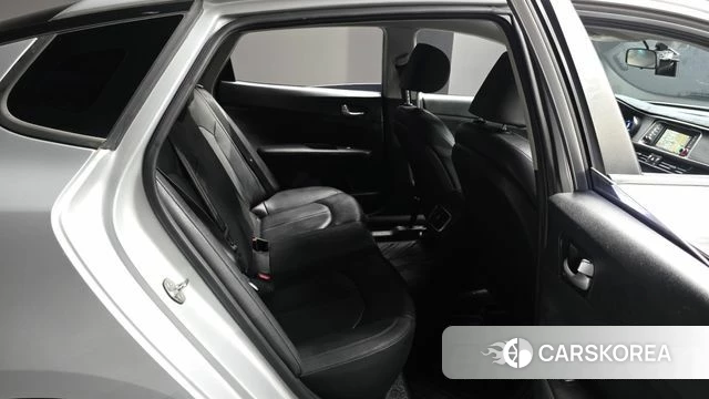 Kia K5 second generation 2018 Белый из Кореи, фото 3