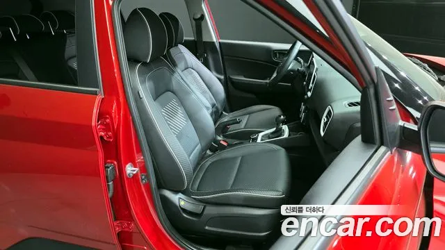 Hyundai Venue 2020 Красный из Кореи, фото 3