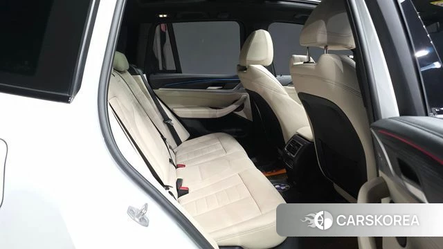 BMW iX3 2023 Белый из Кореи, фото 3
