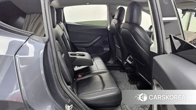 Tesla Model Y 2021 Серый из Кореи, фото 3