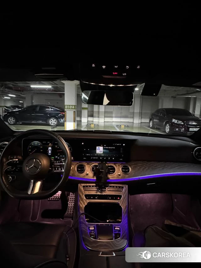 Mercedes-Benz E-Class W213 2023 Серый из Кореи, фото 3