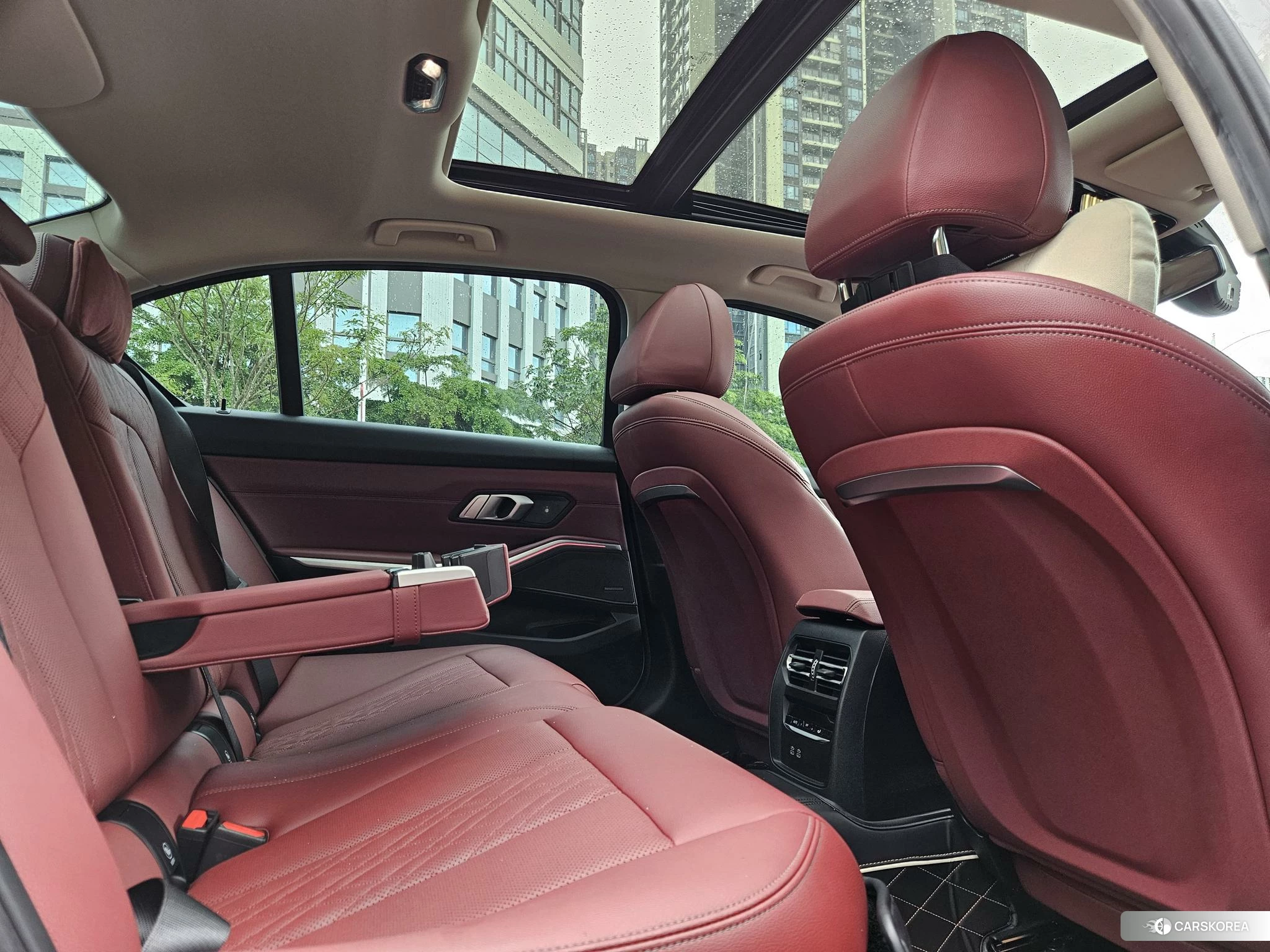 BMW 3 series 2022 Белый из Китая, фото 3