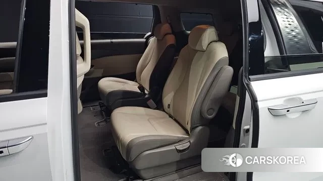 Kia Carnival 4th generation 2021 Белый из Кореи, фото 3