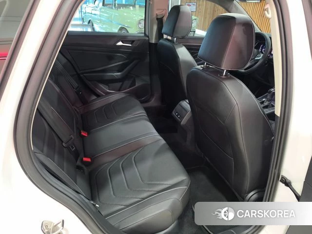 Volkswagen 7th Generation of Jetta 2022 Белый из Кореи, фото 3