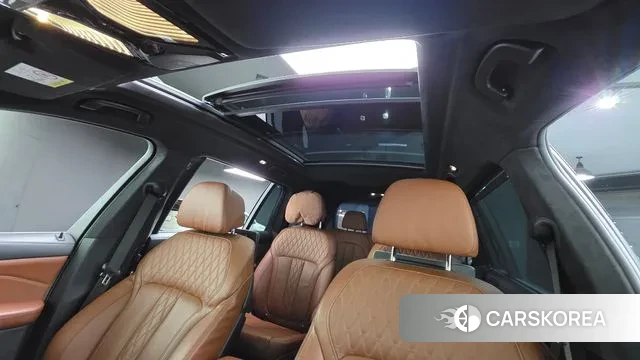 BMW X7 (G07) 2021 Белый из Кореи, фото 3