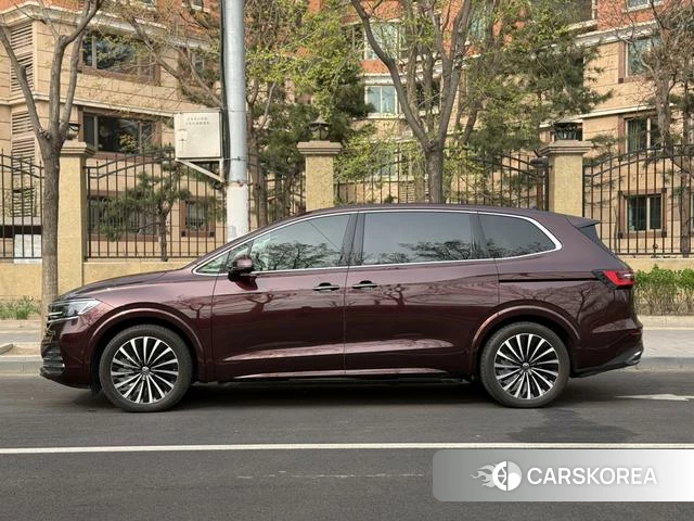 Volkswagen Weiran 2022 Коричневый из Китая, фото 3
