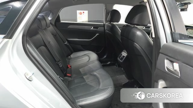 Hyundai Sonata New Rise 2018 Серебристо-серый из Кореи, фото 3