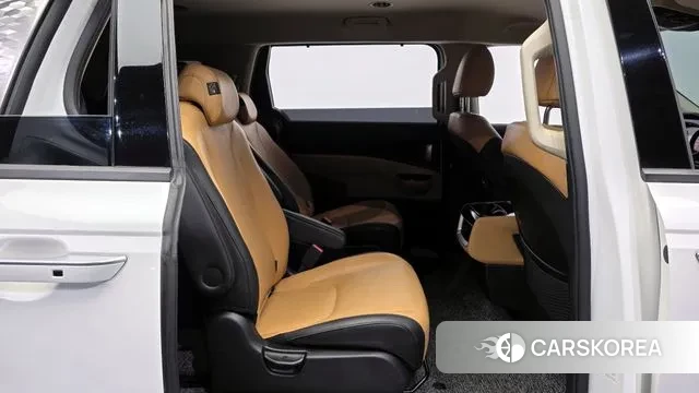 Kia Carnival 4th generation 2022 Белый из Кореи, фото 3