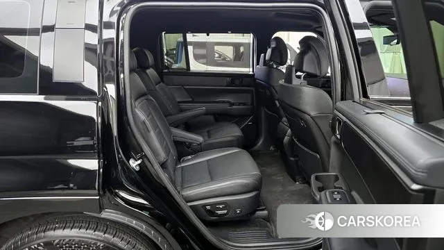 Hyundai Santa Fe (MX5) 2024 Черный из Кореи, фото 3