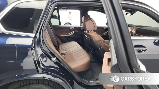 BMW X5 (G05) 2021 Черный из Кореи, фото 3