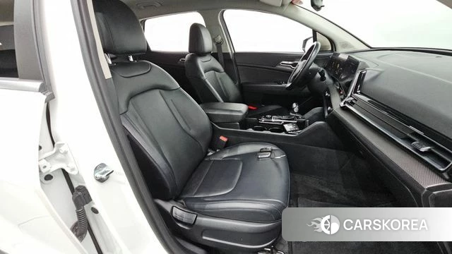 Kia Sportage 5th Generation 2022 Белый из Кореи, фото 3