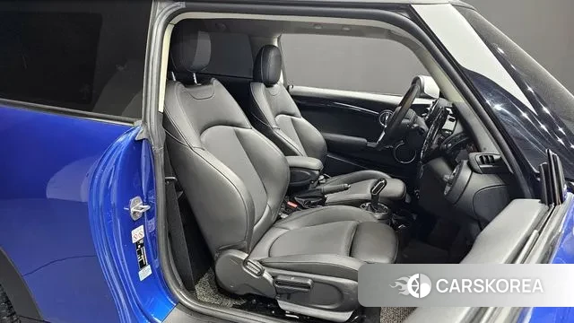 Mini Cooper 2019 Синий из Кореи, фото 3