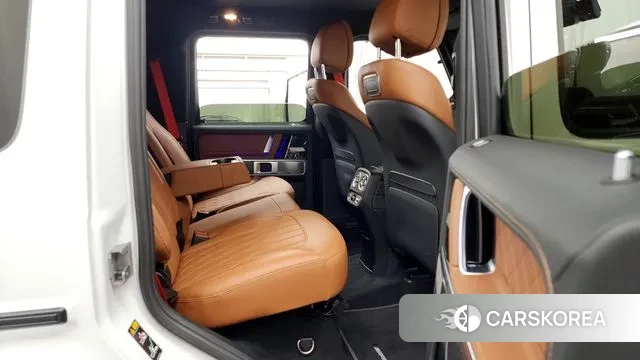 Mercedes-Benz G-Class W463b 2023 Белый из Кореи, фото 3