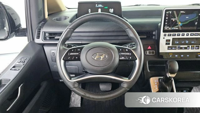 Hyundai Staria 2022 Серебристо-серый из Кореи, фото 3
