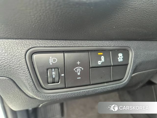 Kia The New K3 2nd generation 2022 Белый из Кореи, фото 3