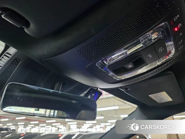 Mercedes-Benz GLA - Class H247 2023 Белый из Кореи, фото 3