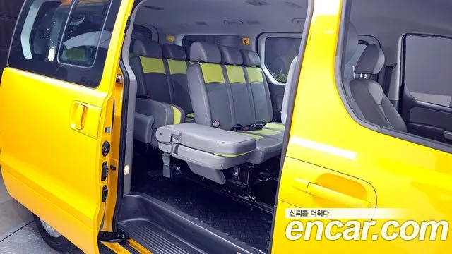 Hyundai The New Grand Starex 2019 Желтый из Кореи, фото 3