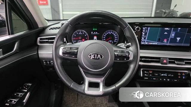 Kia K5 3rd generation 2021 Черный из Кореи, фото 3