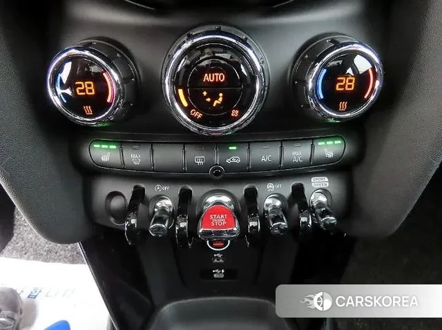 Mini Cooper 2022 Жемчужный цвет из Кореи, фото 3