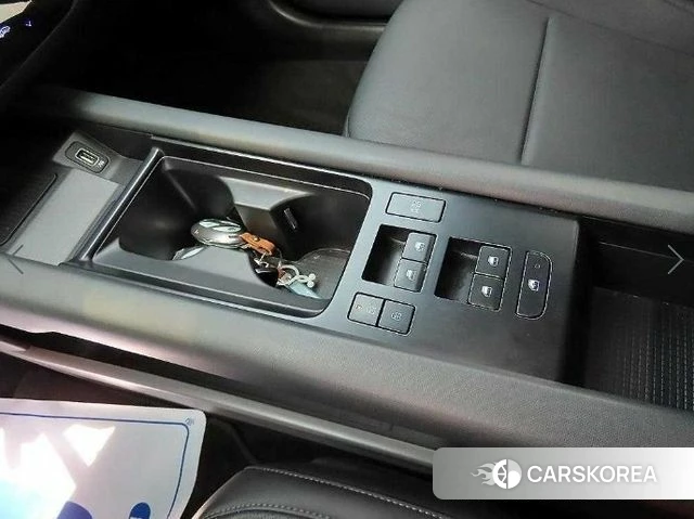 Hyundai Ionic 6 2023 Темно-зеленый из Кореи, фото 3