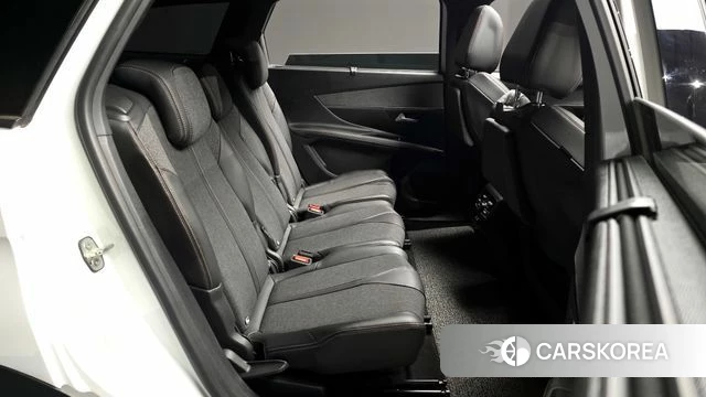 Peugeot 5008 second generation 2019 Белый из Кореи, фото 3