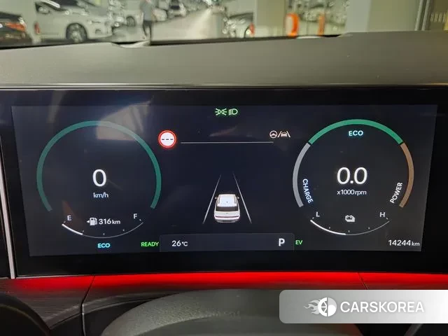 Hyundai Santa Fe (MX5) 2024 Черный из Кореи, фото 3