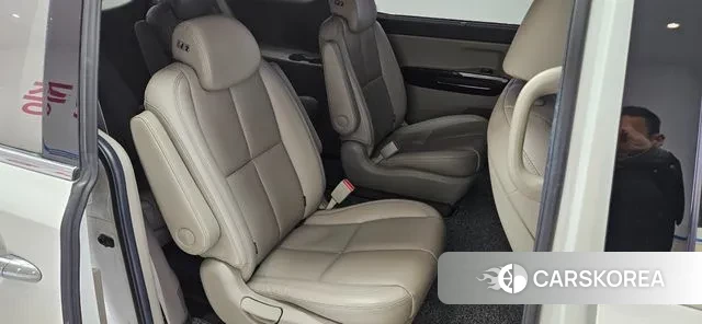 Kia The New Carnival 2019 Белый из Кореи, фото 3