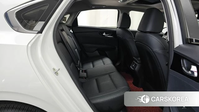 Kia Come New K3 2018 Белый из Кореи, фото 3