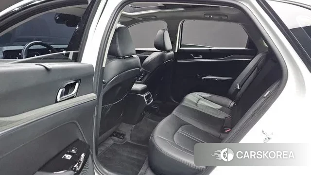 Kia The New K5 3rd generation 2024 Белый из Кореи, фото 3