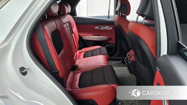 Genesis GV70 2021 Белый из Кореи, фото 3