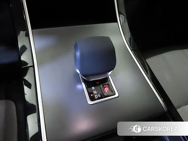 Land Rover Range Rover Evoque 2nd Generation 2025 Серебристо-серый из Кореи, фото 3