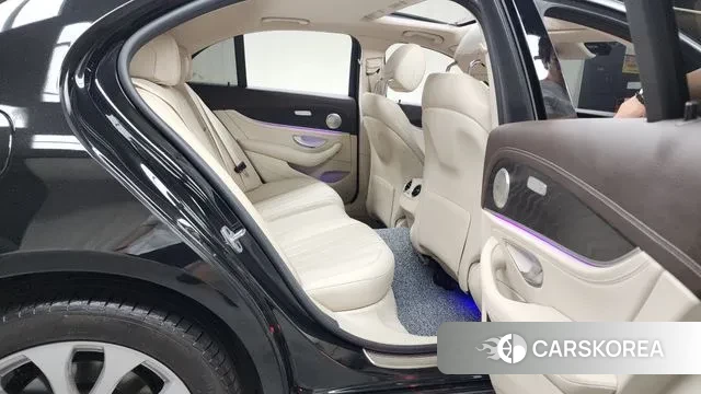 Mercedes-Benz E-Class W213 2020 Черный из Кореи, фото 3