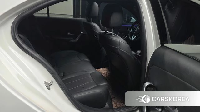 Mercedes-Benz A-Class W177 2020 Белый из Кореи, фото 3