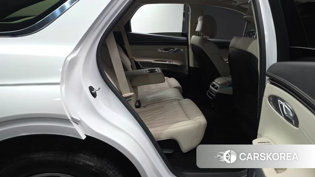 Genesis GV70 2021 Белый из Кореи, фото 3