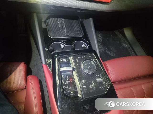 BMW 5 series (imported) 2025 Другой из Китая, фото 3