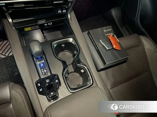 Lexus RX350h 5th generation 2023 Серый из Кореи, фото 3