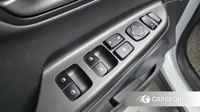 Hyundai Kona Hybrid 2019 Белый из Кореи, фото 3