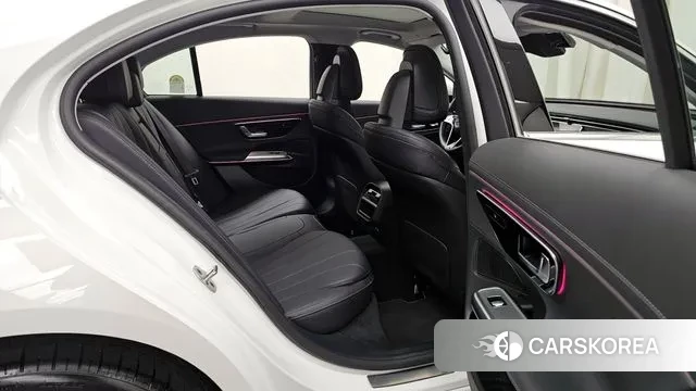 Mercedes-Benz E-Class W214 2025 Белый из Кореи, фото 3