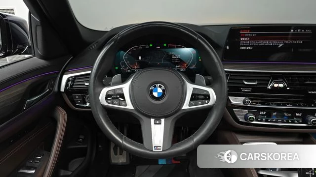 BMW 5 Series (G30) 2020 Черный из Кореи, фото 3