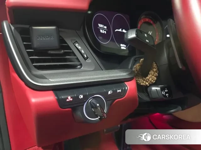 Porsche 911(992) 2024 Черный из Кореи, фото 3