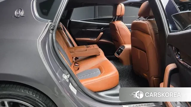 Maserati Quattroporte 2019 Серый из Кореи, фото 3