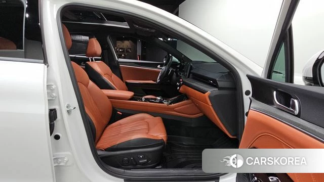 Kia The New K5 3rd generation 2024 Белый из Кореи, фото 3