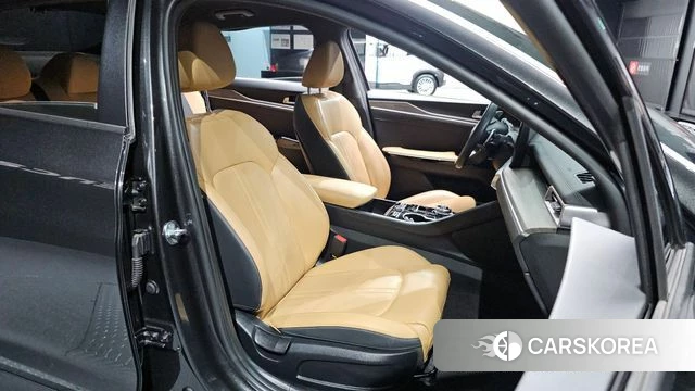 Kia K5 3rd generation 2021 Серый из Кореи, фото 3