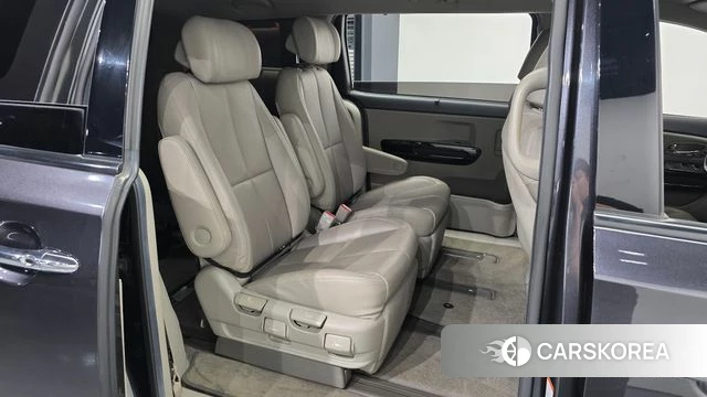 Kia The New Carnival 2019 Серый из Кореи, фото 3