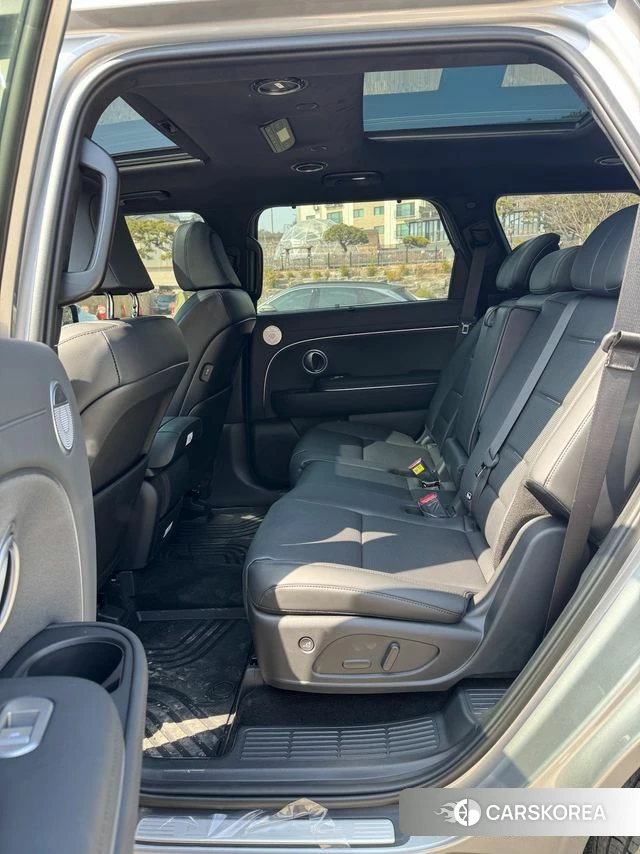 Hyundai Palisade (LX3) 2025 Серебристо-серый из Кореи, фото 3