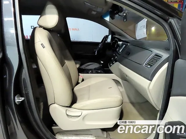 Kia The New Carnival 2019 Черный из Кореи, фото 3
