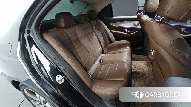 Mercedes-Benz E-Class W213 2019 Черный из Кореи, фото 3